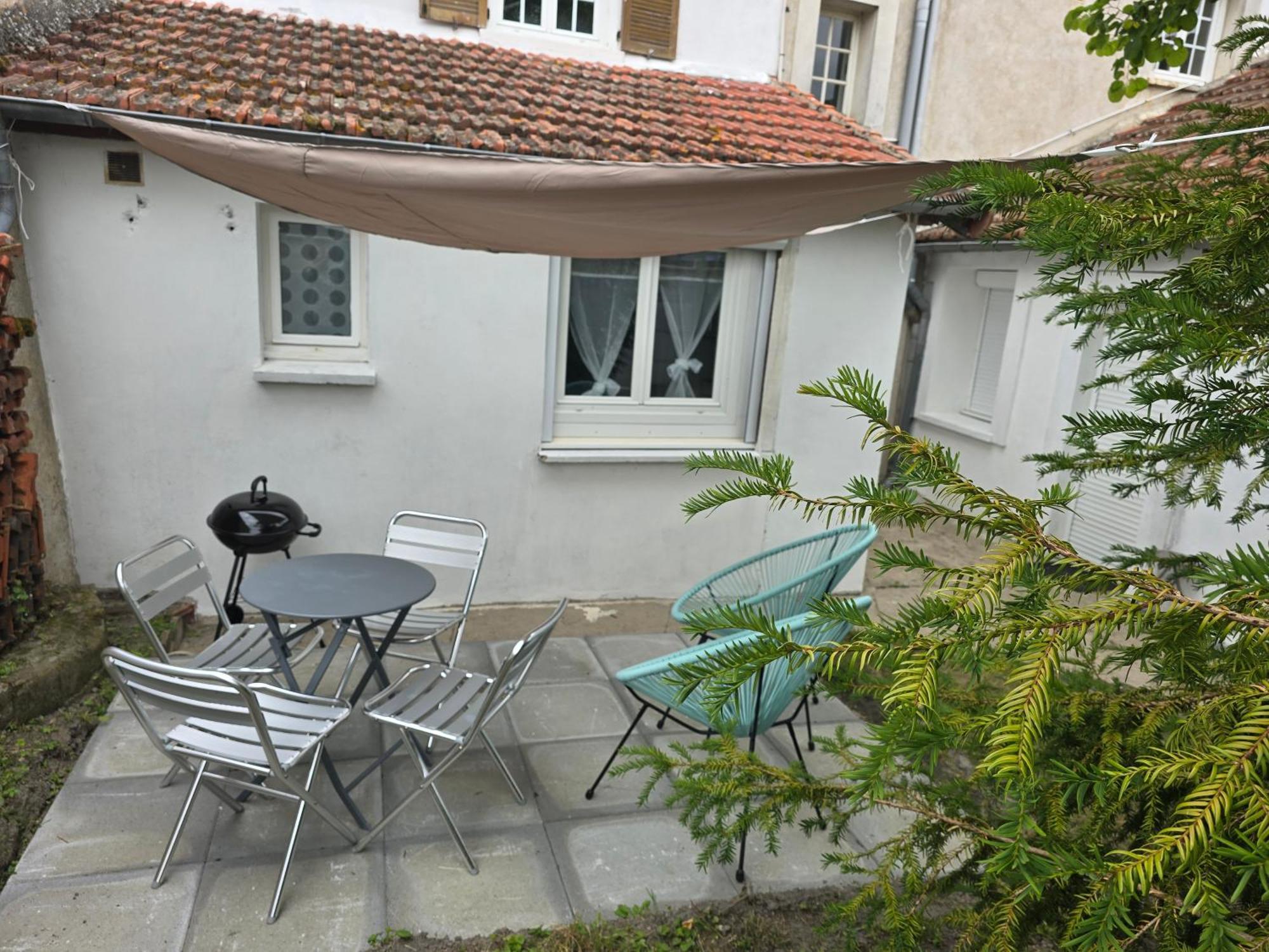 Appartement Cosy Étampes Exterior foto